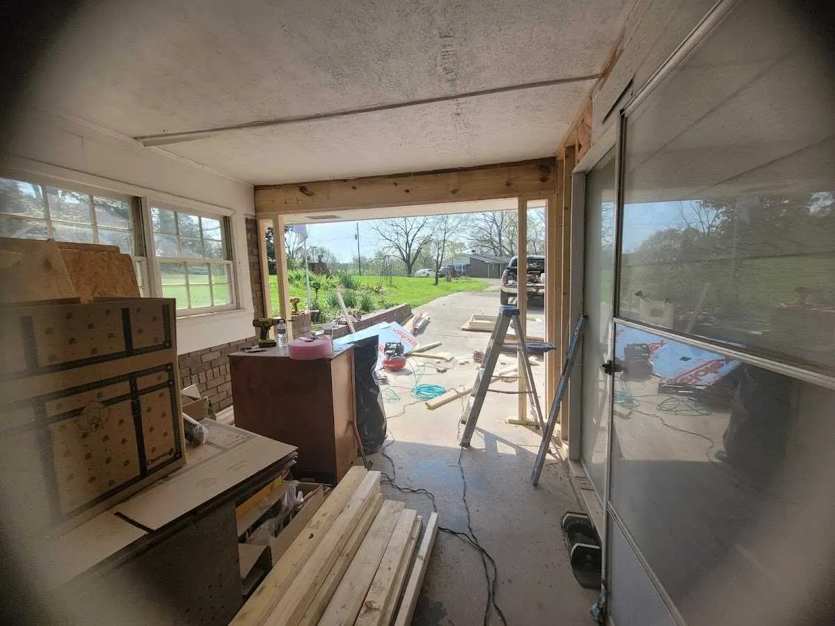 Air movers and dehumidifier for Drying & Dehumidification in Sandpoint